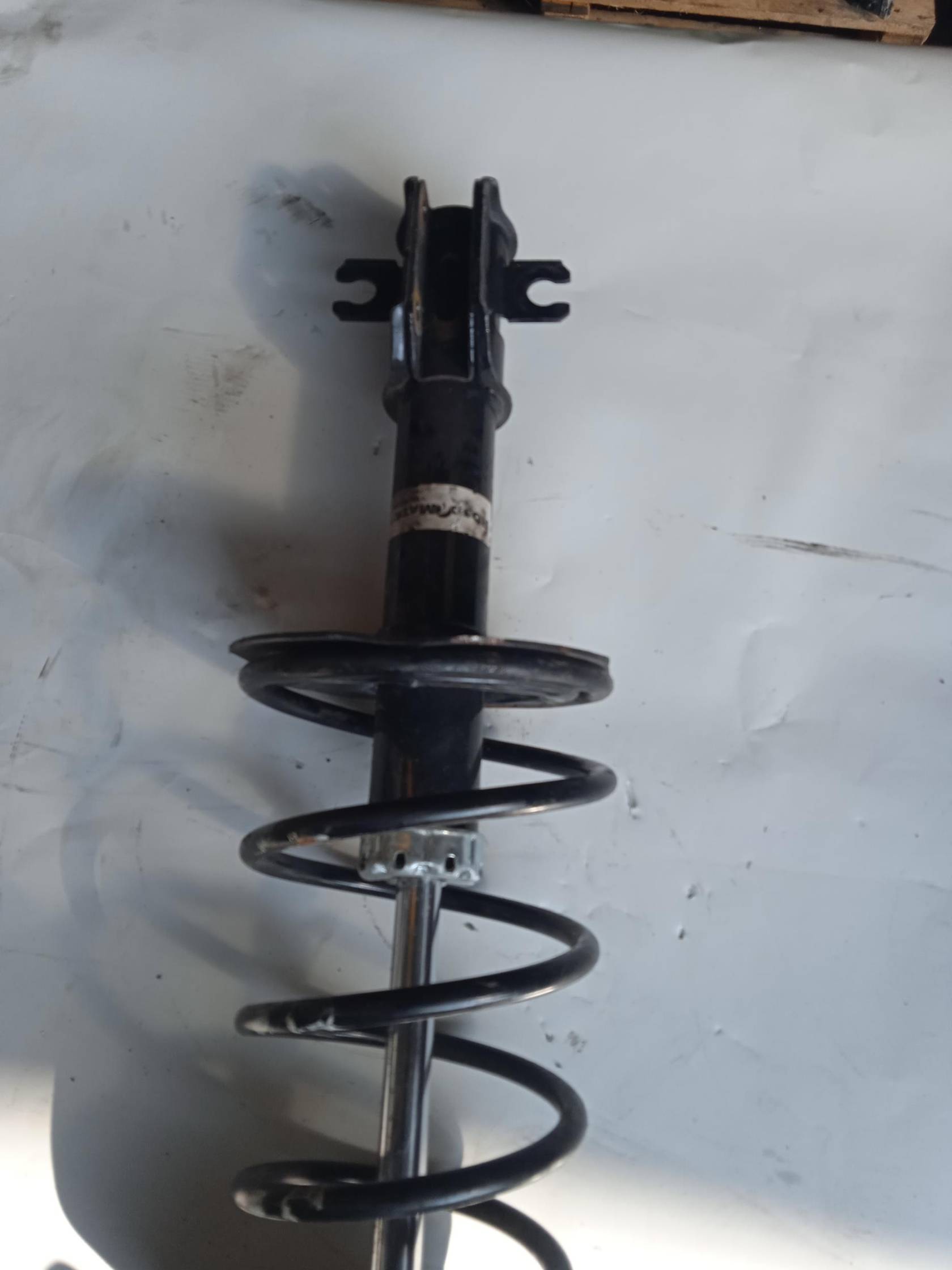 Ammortizzatore ant. dx.